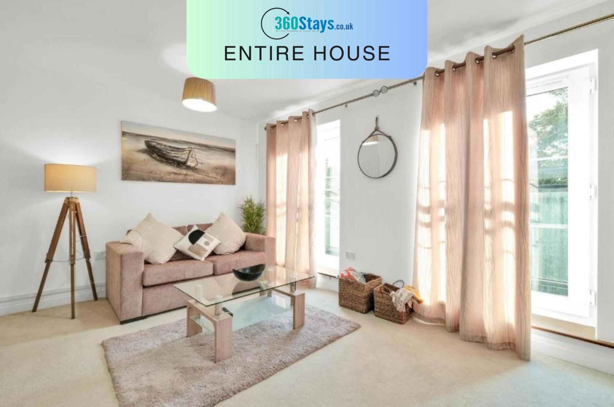 Foxherne 5Bdr 3Ba Serviced House With Parking - Slough By 360Stays Exteriér fotografie